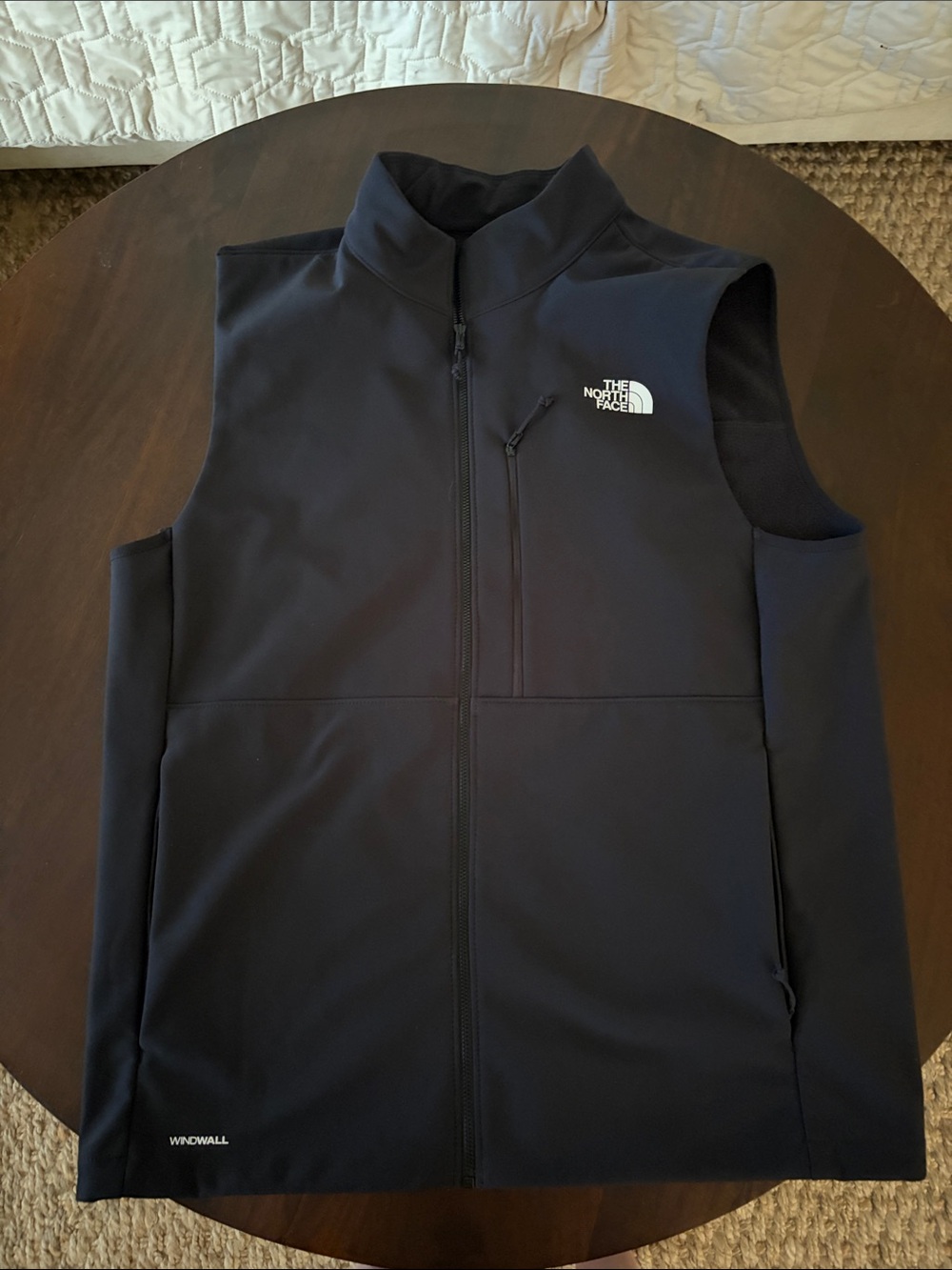 The North Face Men's Black WindWall Softshell Vest - Full Zip